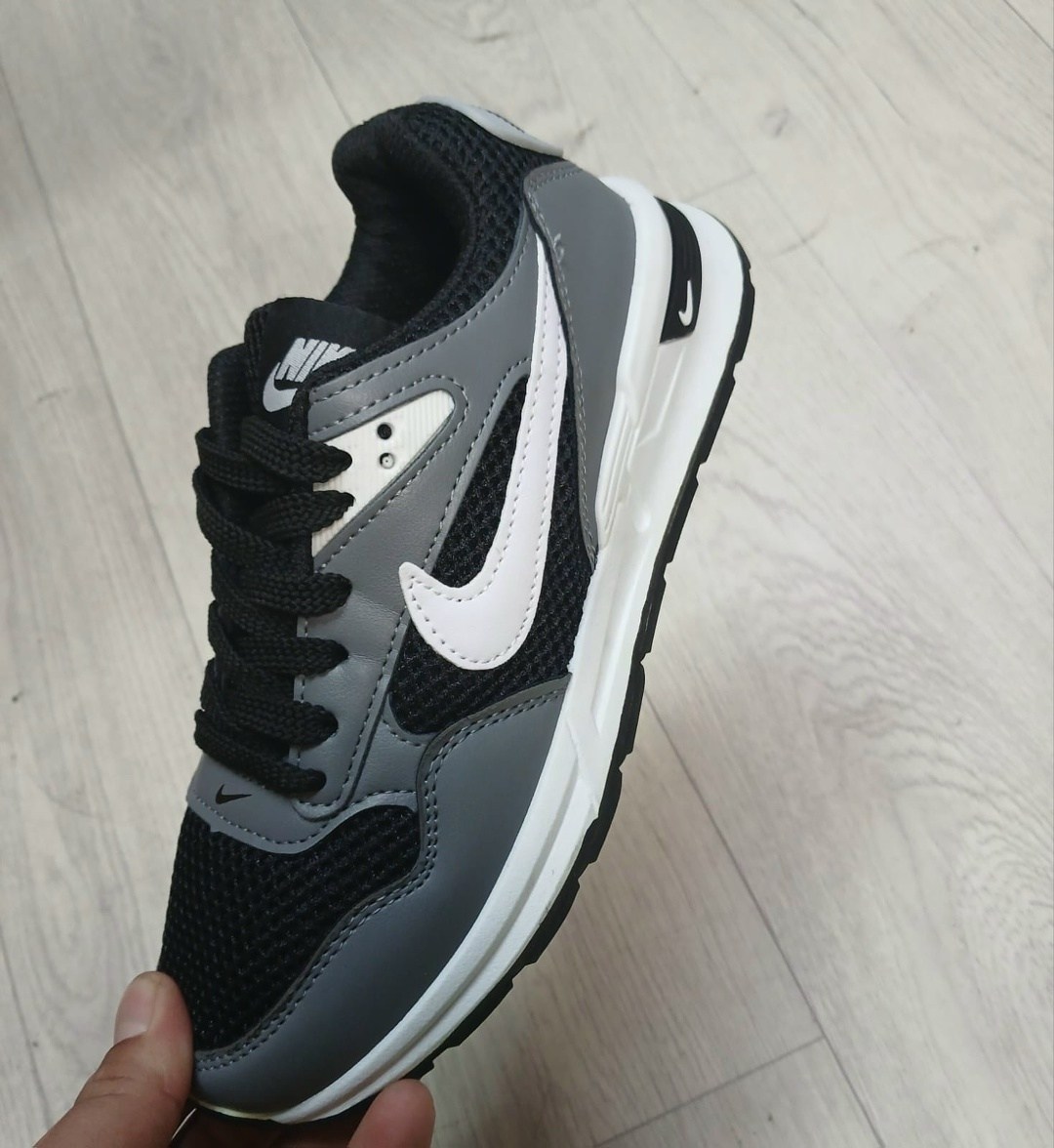 мужские кроссовки,мужская  кроссовки,кроссовки мужские nike,кроссовки,кроссовка мужской