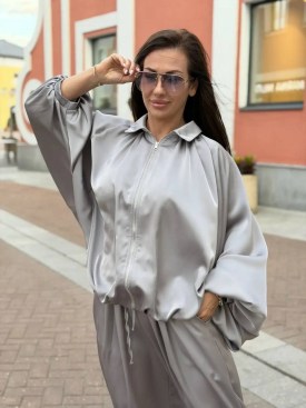 Костюм