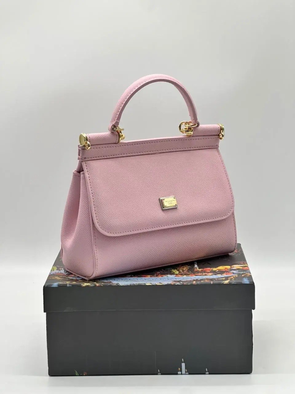 сумки dolce gabbana,сумка,сумки модные,розовая сумка,сумочка женская