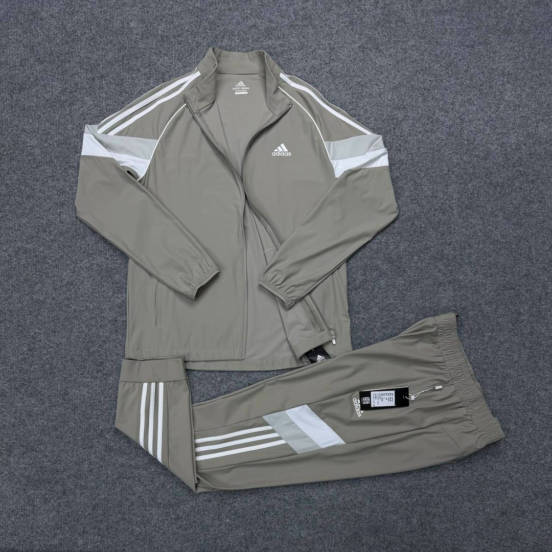 костюм спортивный adidas,мужской спортивный костюм adidas,спортивные костюмы адидас,костюм адидас,спортивные костюмы мужские адидас