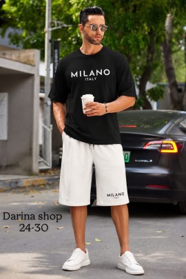 Костюм