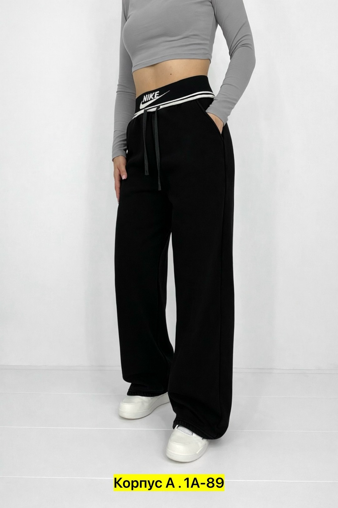 брюки женские nike sportswear essential,nike swoosh штаны женские,спортивные брюки,брюки женские nike,брюки nike женские bv4528-010