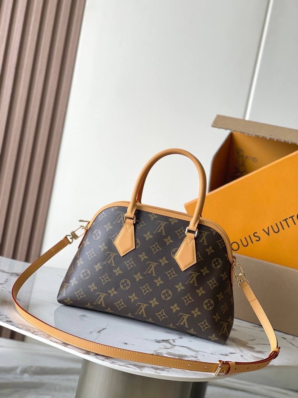 сумка женская louis vuitton,cумка louis vuitton,louis vuitton сумка на плечо,сумка alma bb от louis vuitton,сумка луи виттон