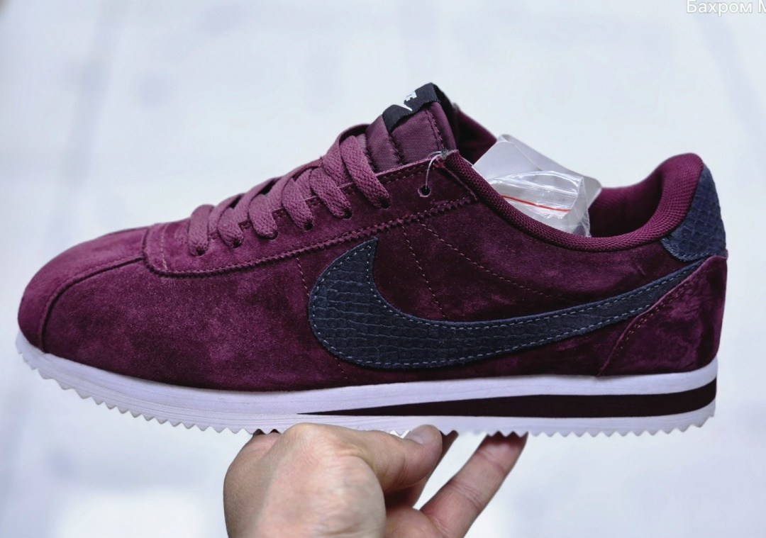 nike cortez womens burgundy,nike classic cortez,кроссовки nike cortez бордовые,кроссовки найк кортес,nike cortez burgundy