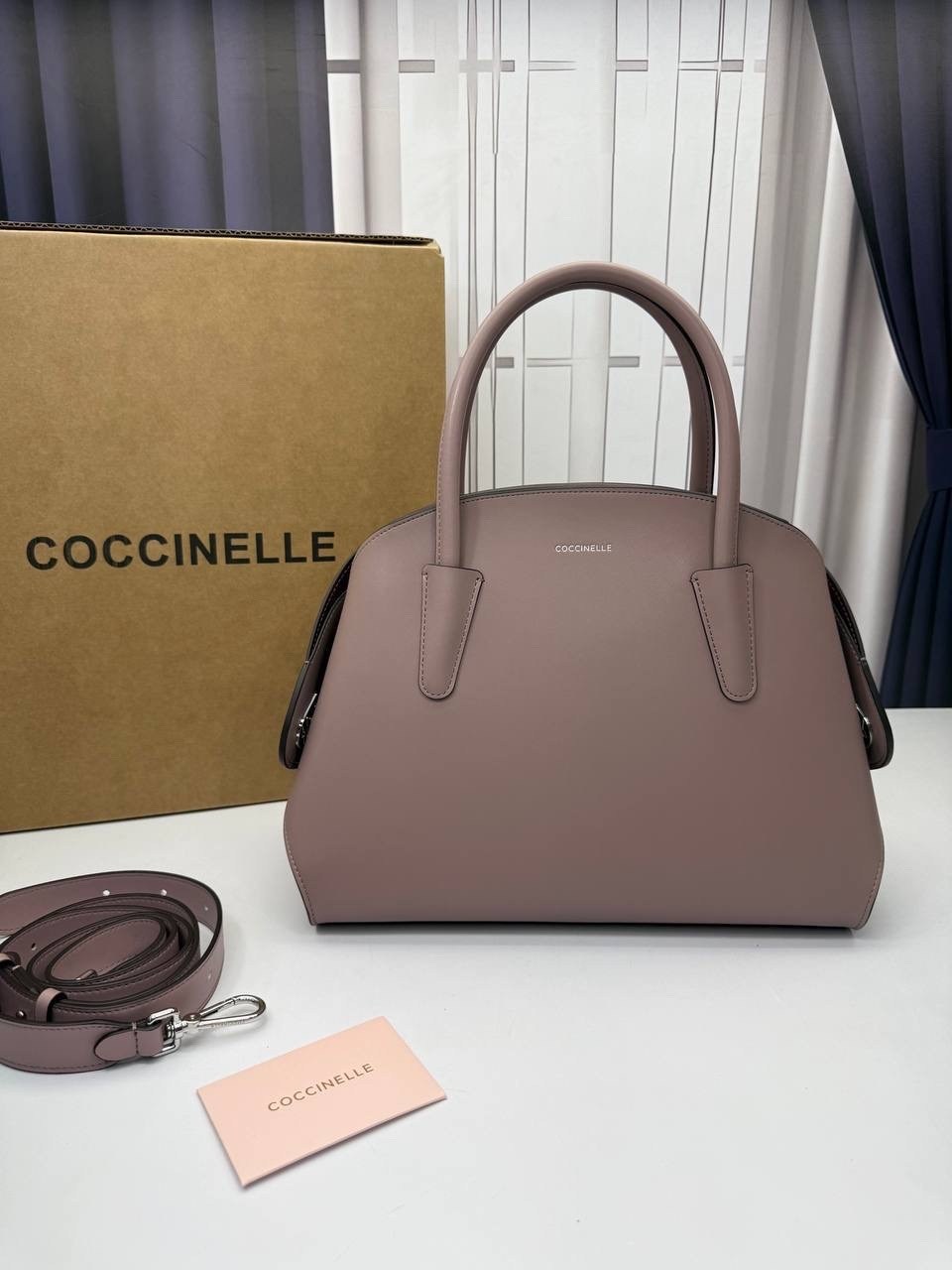 сумки coccinelle,сумка,сумки женская,кожаная сумка coccinelle,классическая сумка