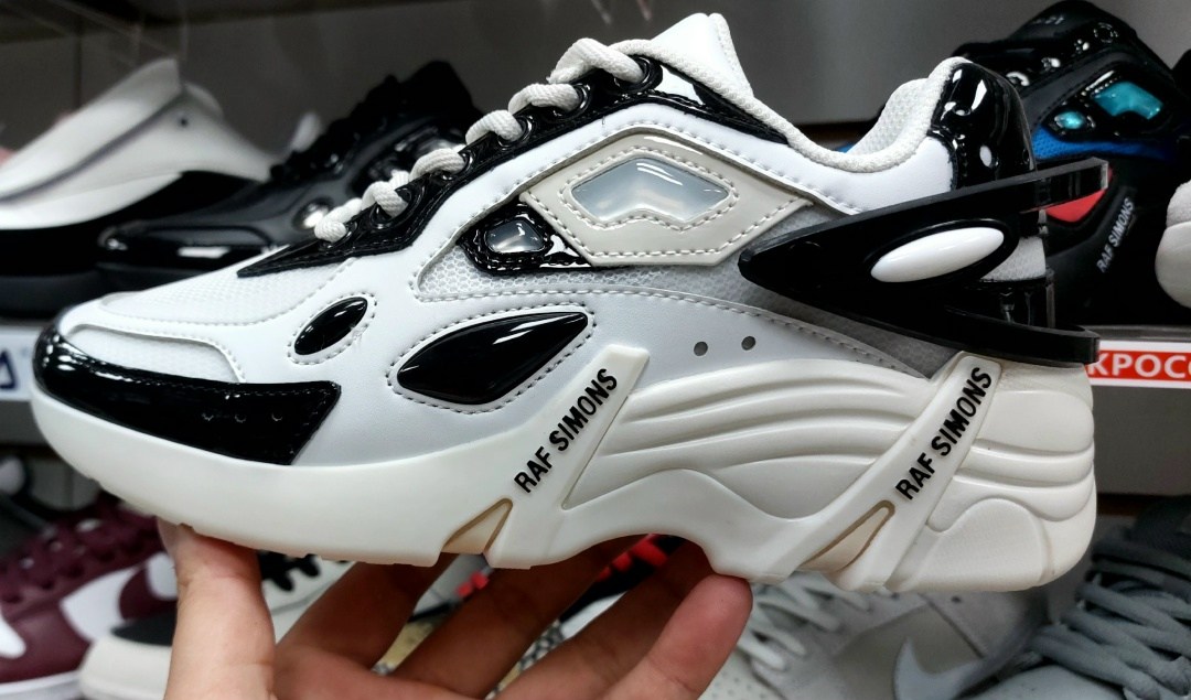 кроссовки raf simons cylon 21,кроссовки raf simons,кроссовки,кроссовки adidas ozweego 2 x raf simons цвет черный,adidas x raf simons ozweego 2 black