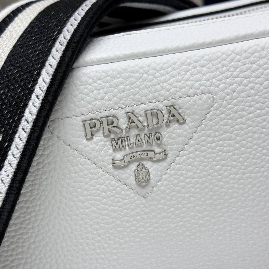 prada сумка на плечо,prada сумка женская,prada сумка,prada сумка на плечо кросс боди,сумка через плечо prada
