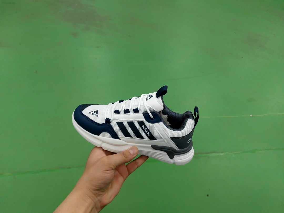 мужские кроссовки adidas,кроссовки adidas,кроссовки,кроссовки adidas зимние,кроссовки adidas кроссовки