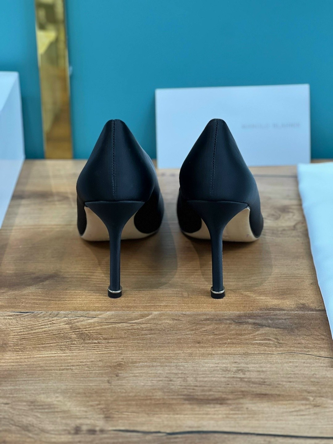 туфли manolo blahnik,маноло бланик туфли,туфли manolo blahnik hangisi,туфли маноло бланик черные,