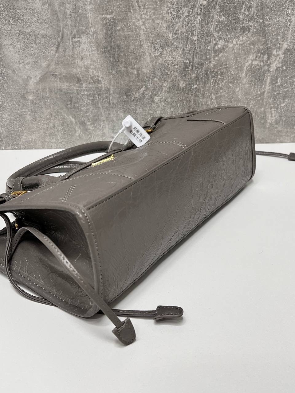 женская сумка prada,сумка prada,сумка,сумка prada натуральная кожа 38х24,модная сумка