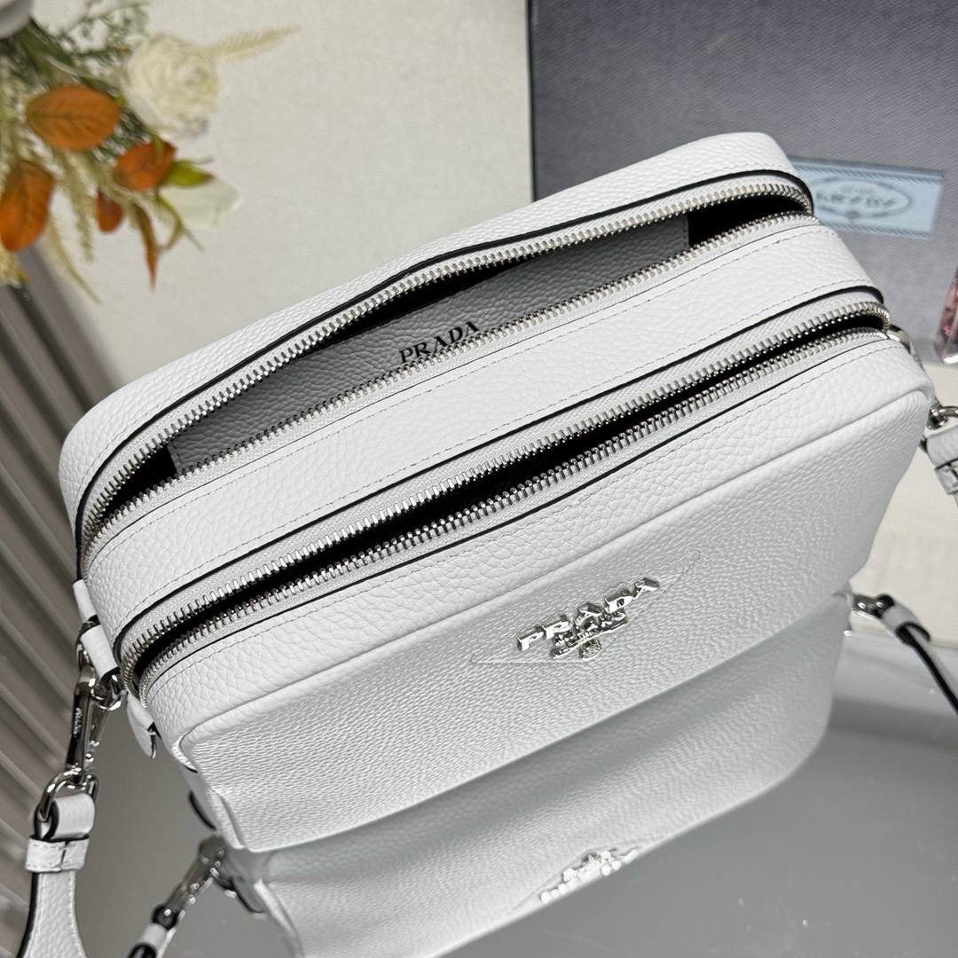 prada сумка на плечо,prada сумка женская,prada сумка,prada сумка на плечо кросс боди,сумка через плечо prada