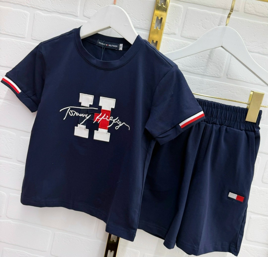 tommy hilfiger шорты футболка комплект,одежда для мальчика,шорты для мальчик,комплект с шортами,комплект одежды