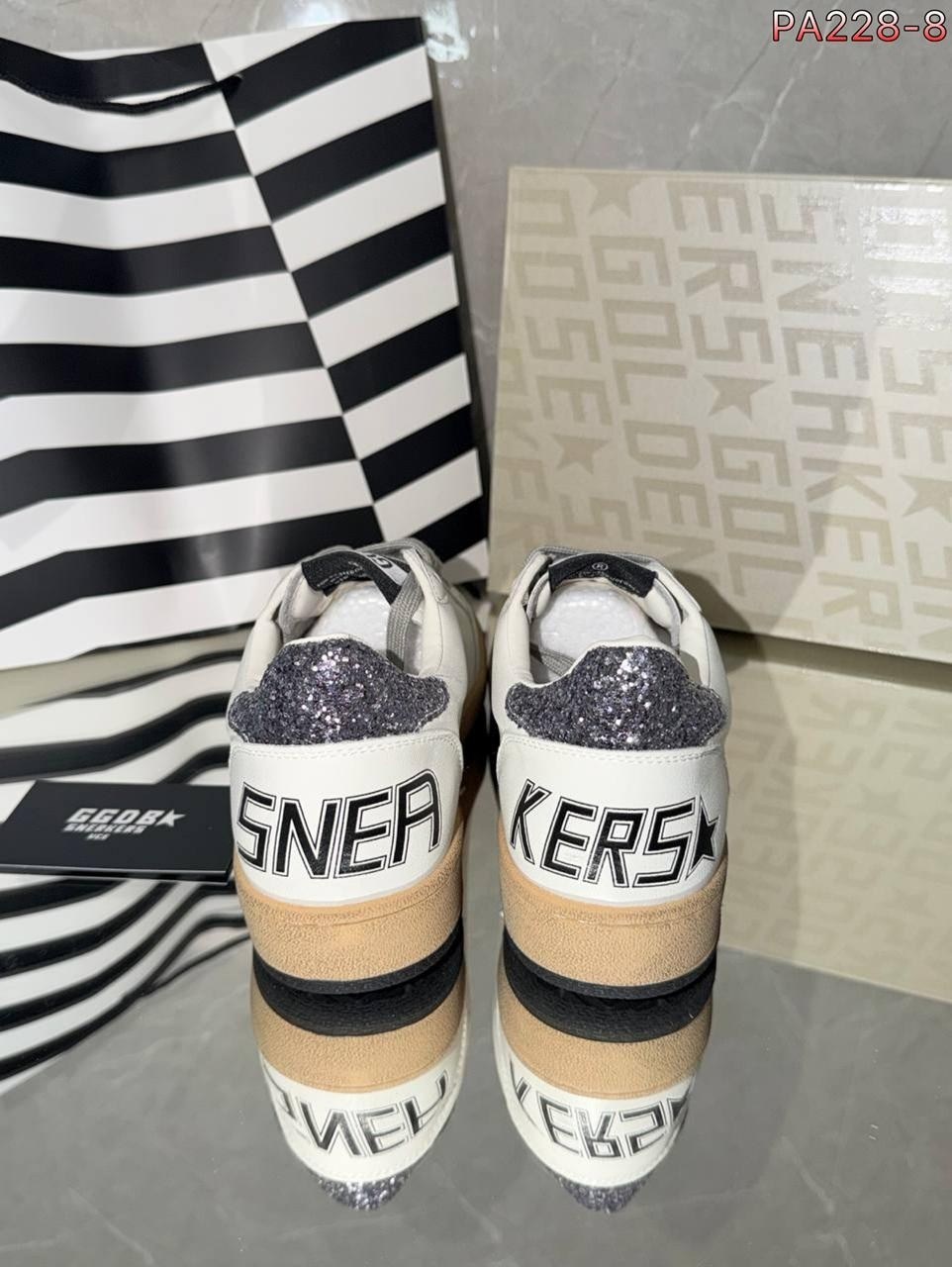 ,женские кроссовки,кроссовки golden goose,повседневные кроссовки,кроссовки модные