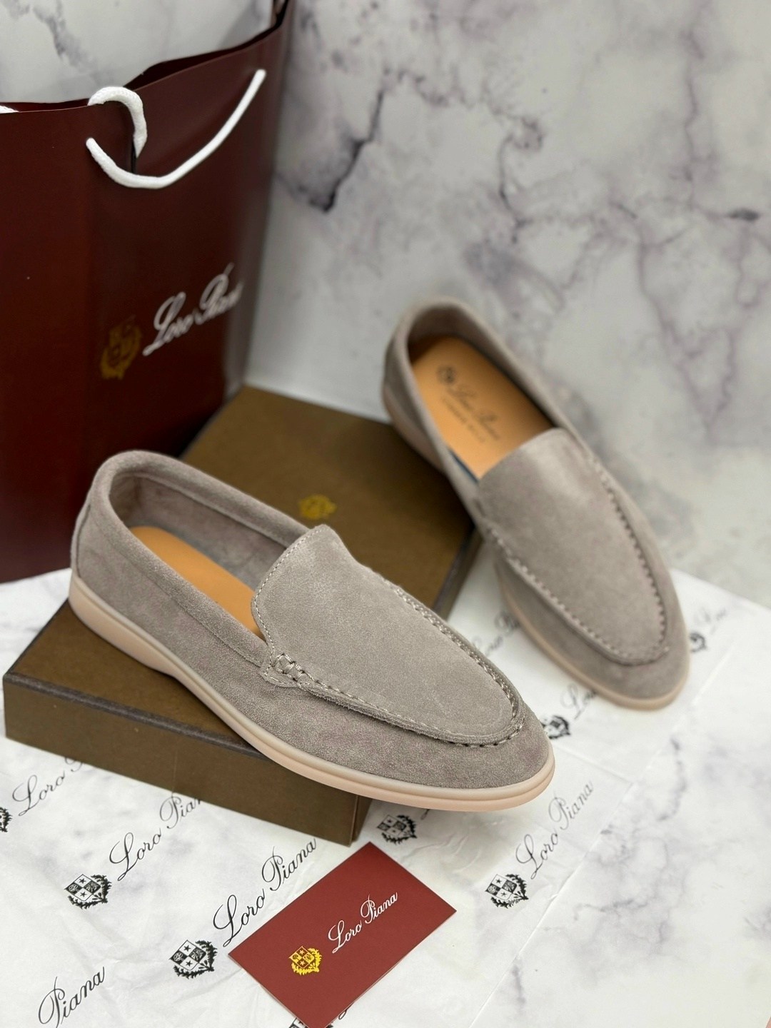 лоферы из натуральной замши loro piana,лоферы loro piana,loro piana мужские лоферы,мужские замшевые лоферы loro piana summer walk,замшевые лоферы loro piana