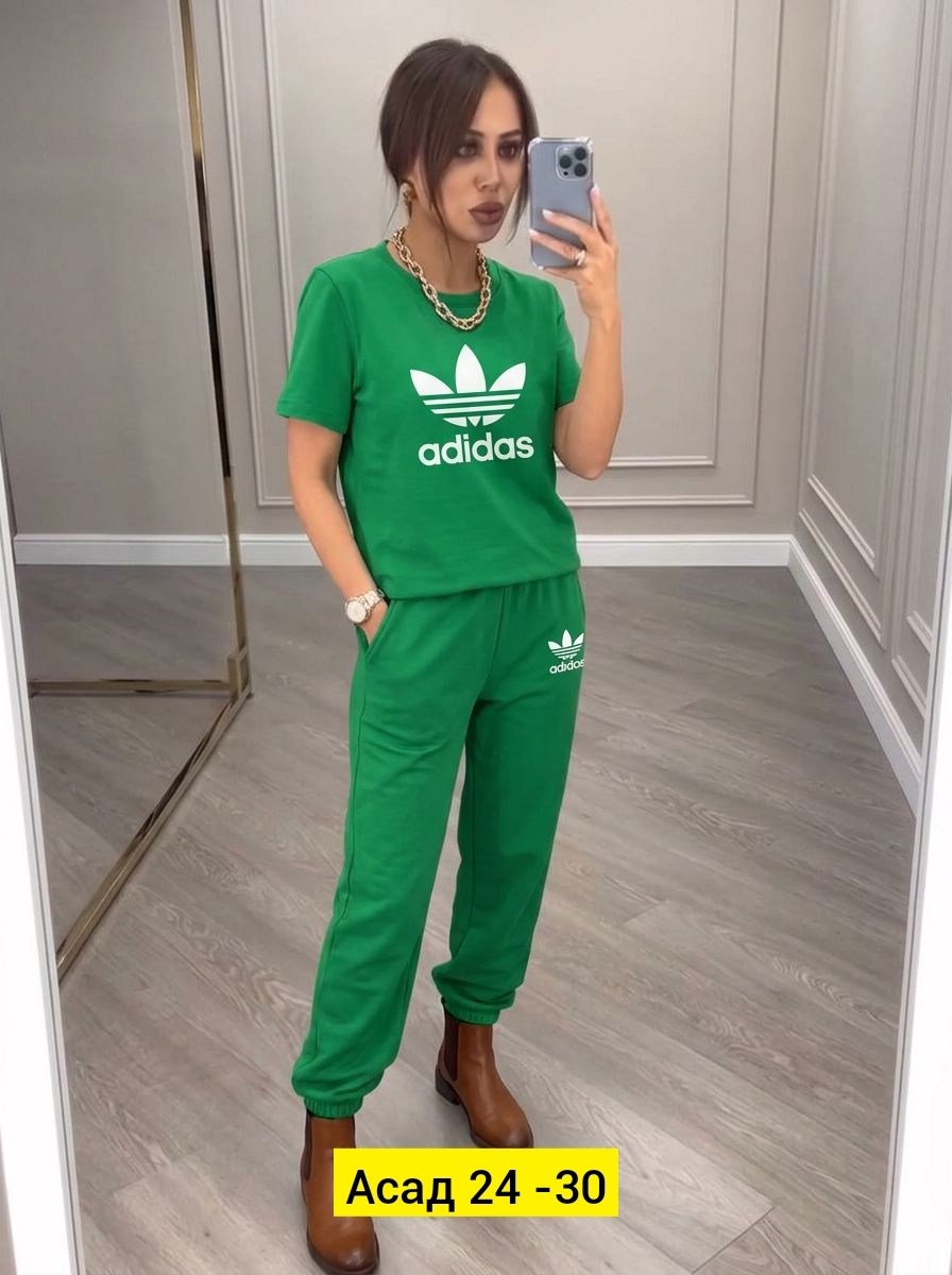 костюм спортивный женский,женские костюмы,костюм женский adidas,спортивный костюм женский adidas,костюм спортивные женские костюмы
