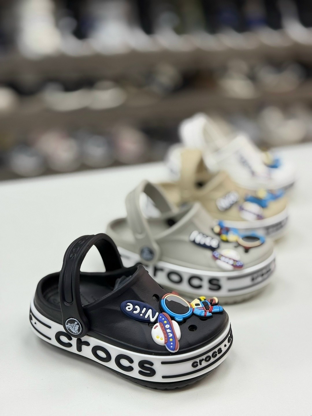 ,детские сандалии,crocs коллаборации 2026,кроксы сабо детские,детские кроксы