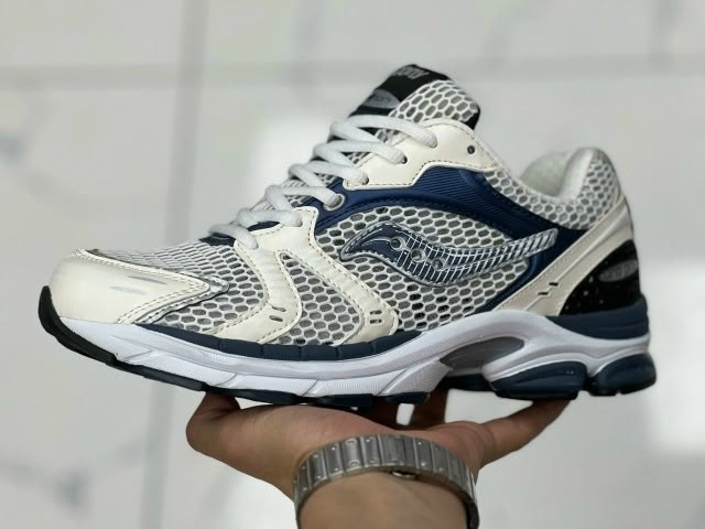 saucony progrid triumph 4,кроссовки saucony progrid triumph 4,кроссовки saucony,saucony triumph,saucony progrid triumph 5