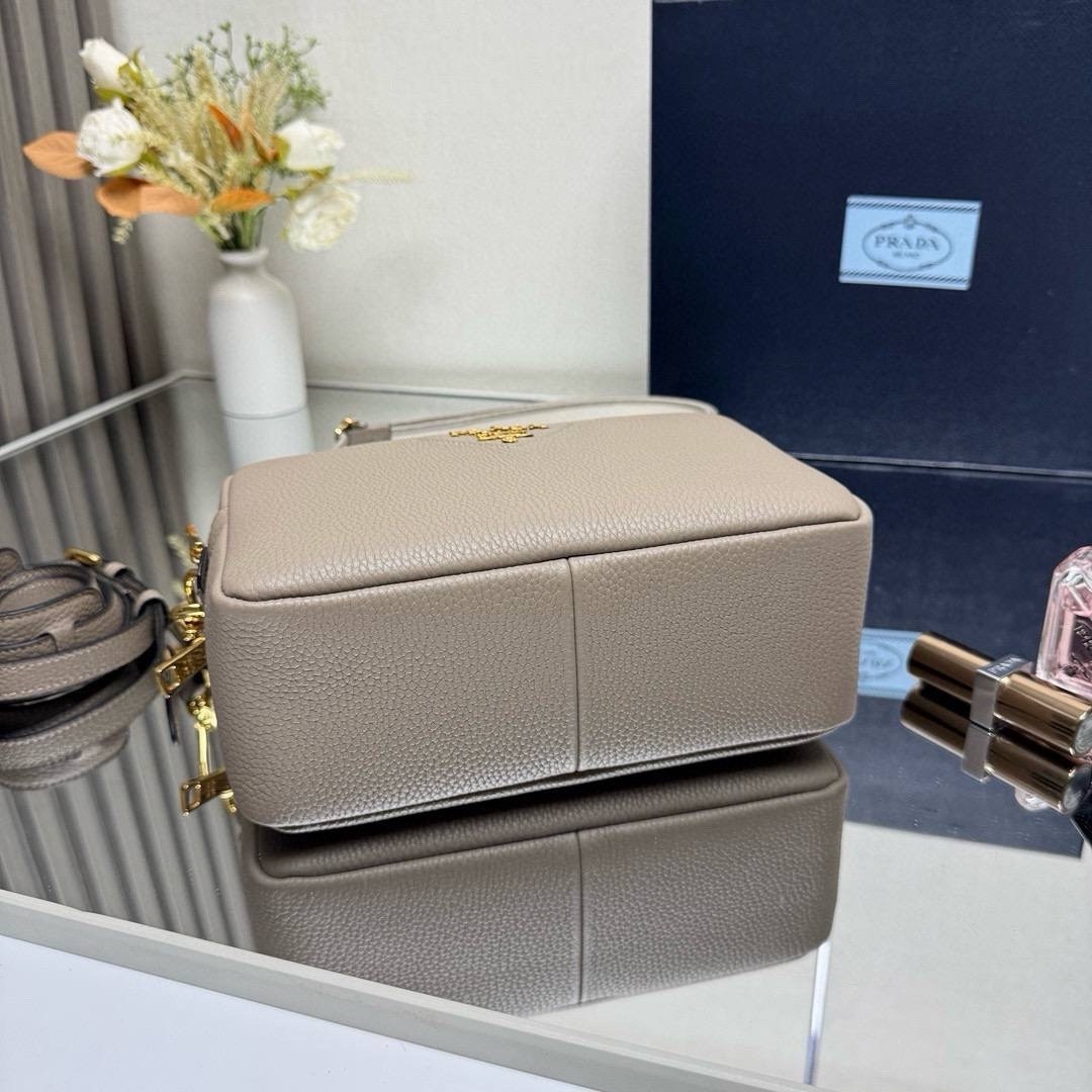 сумка prada женская,сумки prada,сумка на плечо prada prada,prada сумка на плечо,prada сумка кросс боди