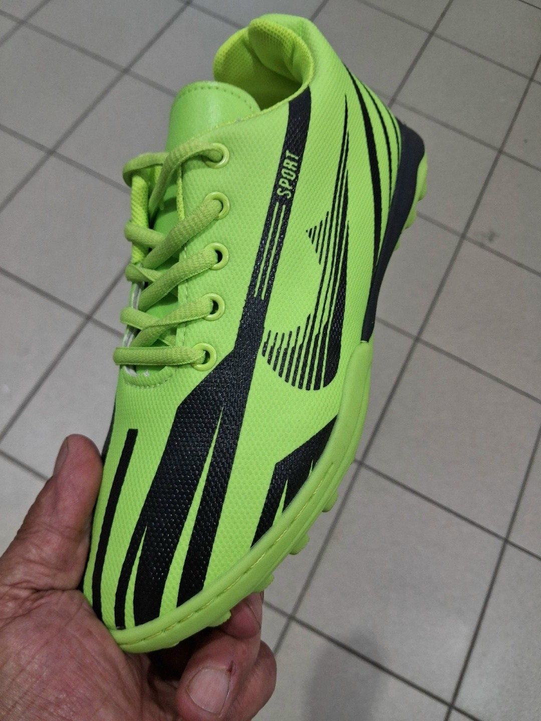 футбольные сороконожки,сороконожка для футбола,nike сороконожки,футбольная ,бутсы сороконожки