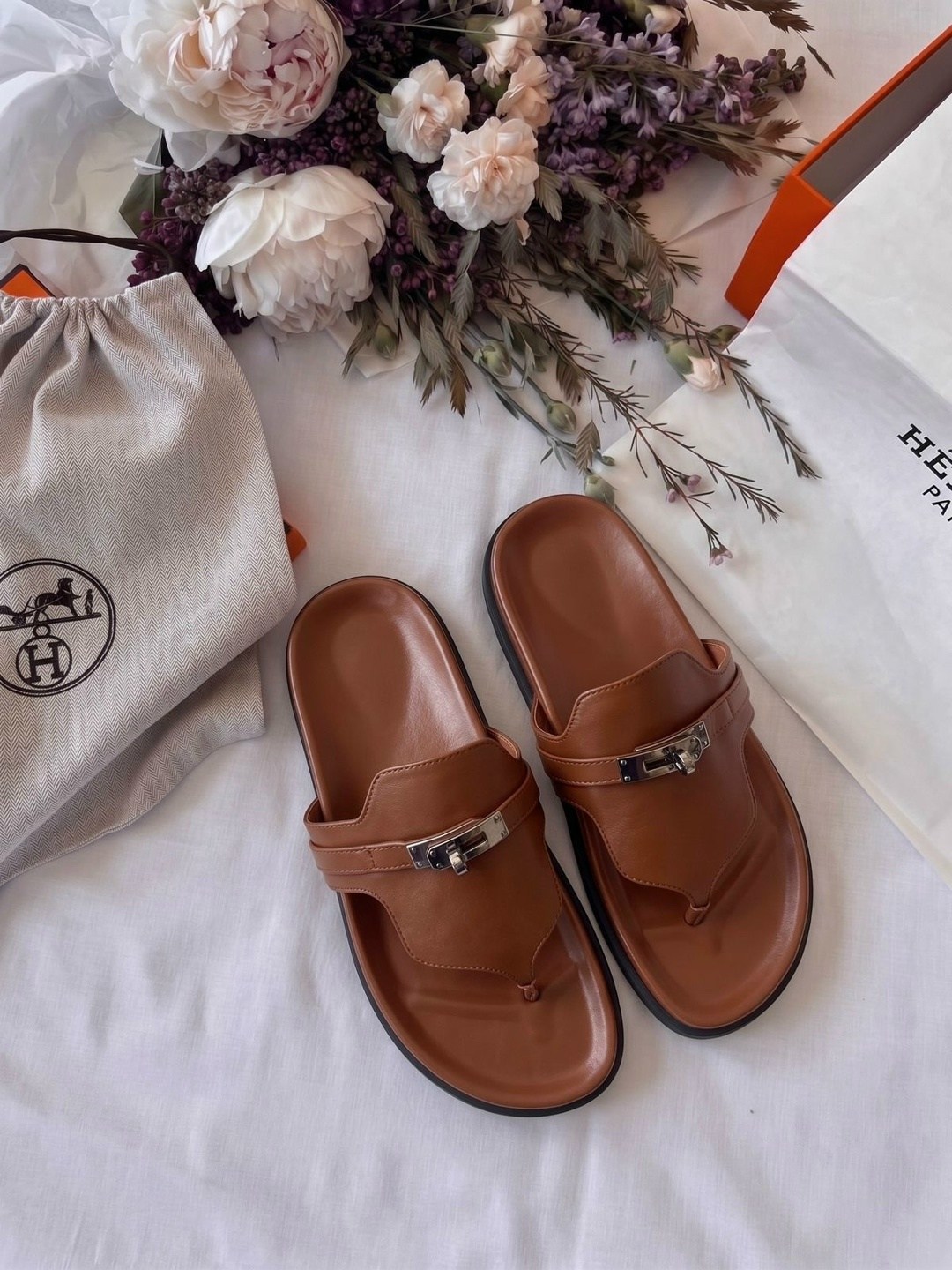 hermes шлепанцы,,шлепки эрмес,шлепанцы гермес коричневые,шлепанцы женские