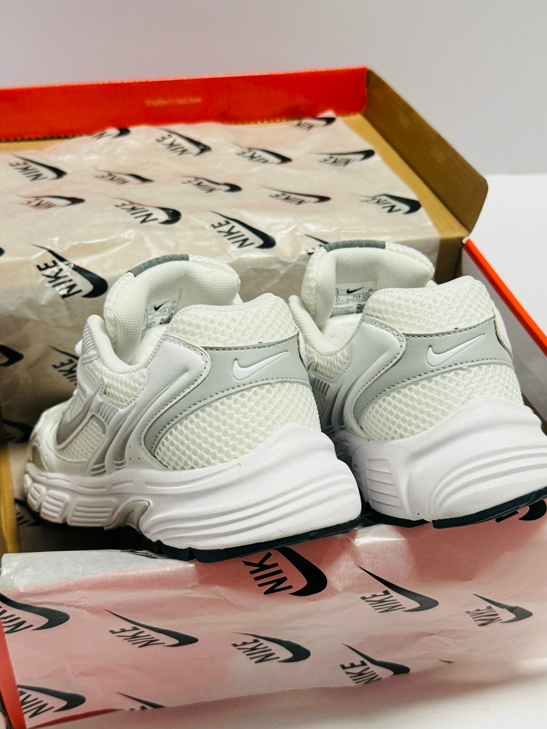 кроссовки nike,женские кроссовки nike,кроссовки мужские женские, для бега,женские кроссовки
