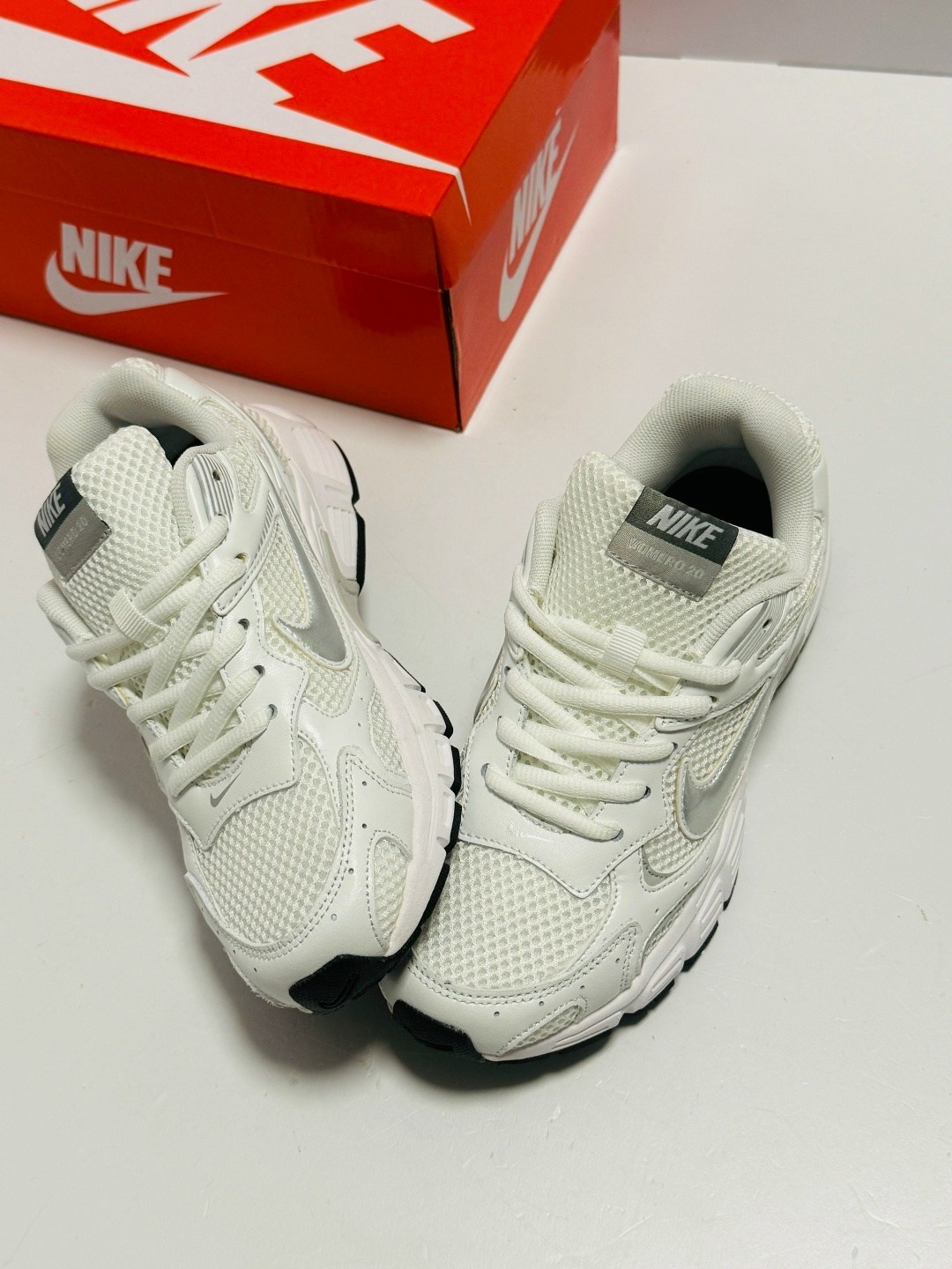 кроссовки nike,женские кроссовки nike,кроссовки мужские женские, для бега,женские кроссовки