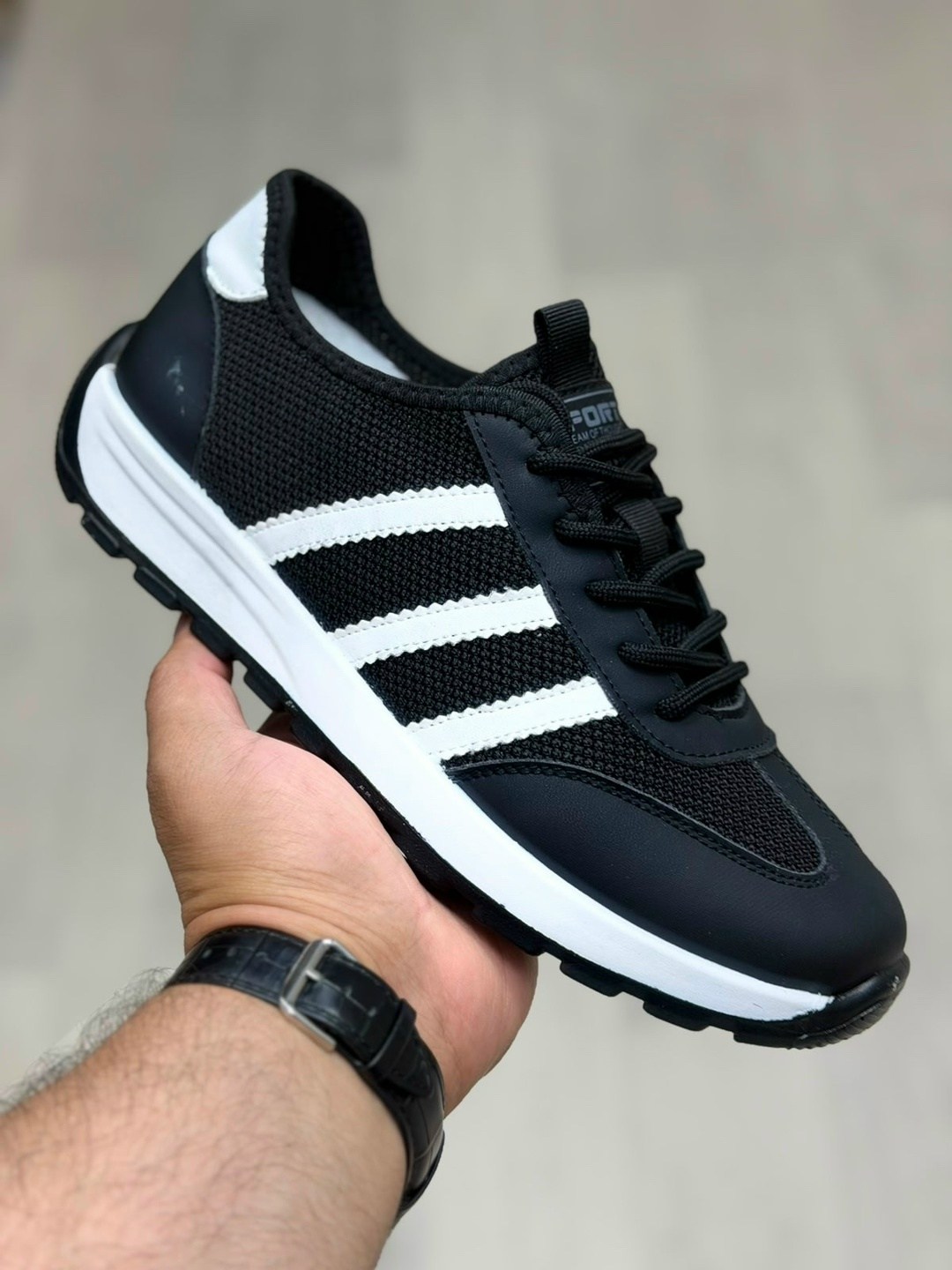 ,кроссовки adidas,мужские кроссовки адидас 45 размер,кроссовки адидас,спортивные кроссовки