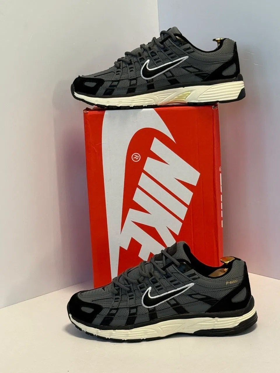 кроссовки nike,кроссовки nike p-6000,мужские кроссовки nike,кроссовки мужские p-6000 с низким верхом черный серый nike,кроссовки p-6000 premium anthracite smoke grey nike мультиколор