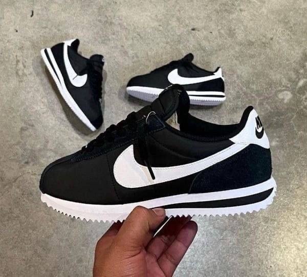 женские кроссовки nike classic cortez lux,nike кроссовки женские classic cortez leather prem,nike classic cortez leather,nike classic cortez,найк кроссовки classic cortez