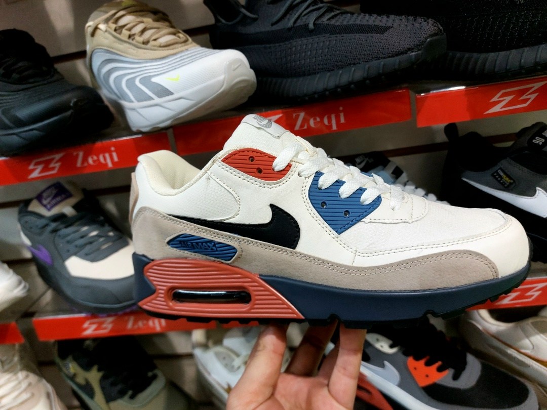 кроссовки,кроссовки nike air max 90,женские повседневные кроссовки air max 90 от finish line nike,кроссовки air max 90,nike air max 90 white