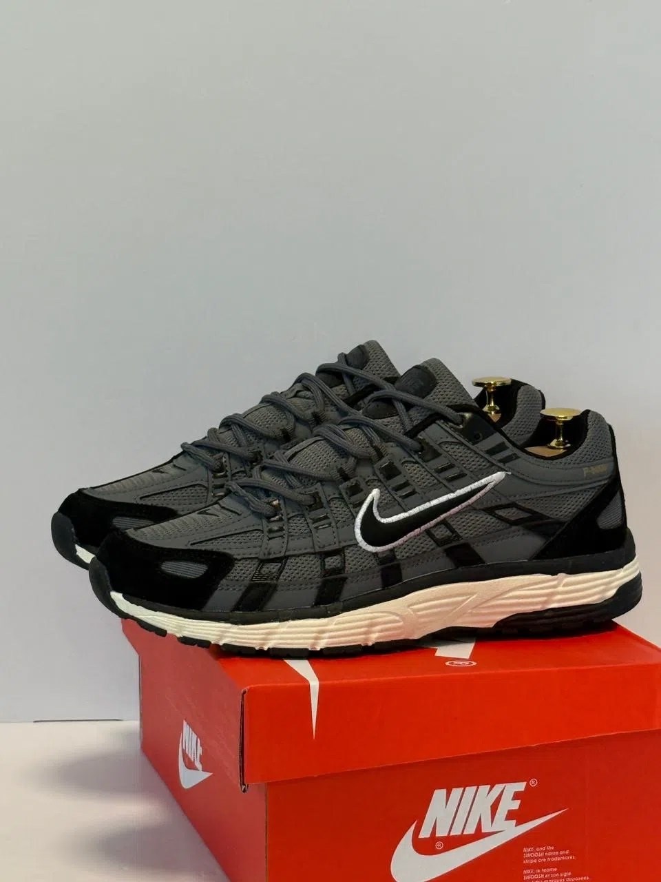 кроссовки nike,кроссовки nike p-6000,мужские кроссовки nike,кроссовки мужские p-6000 с низким верхом черный серый nike,кроссовки p-6000 premium anthracite smoke grey nike мультиколор
