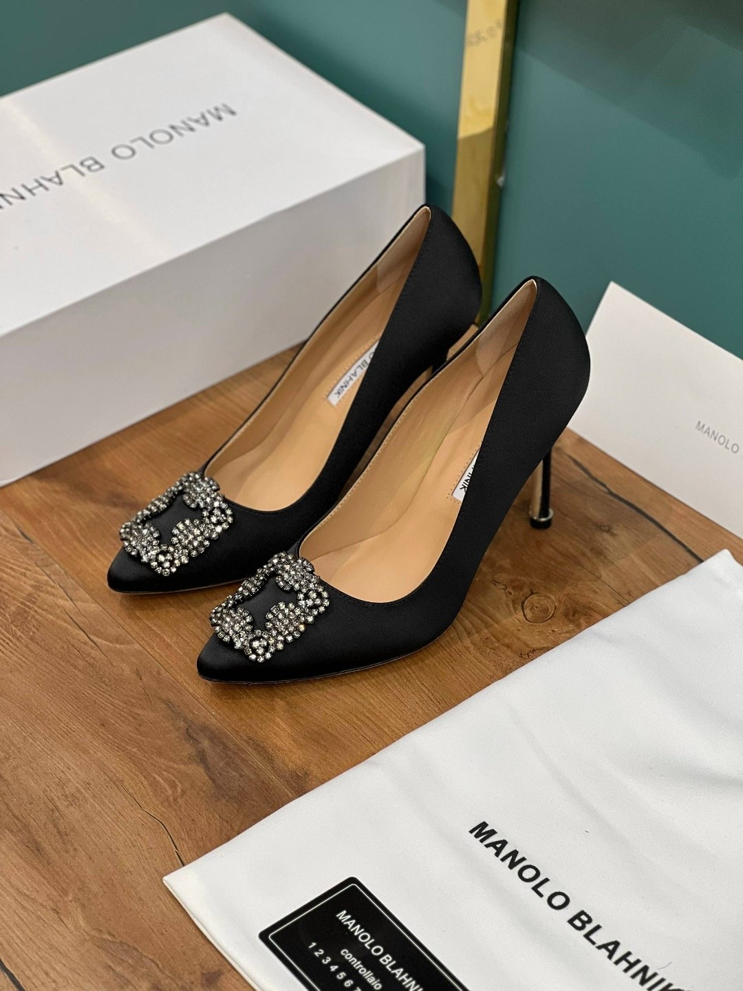 туфли manolo blahnik,маноло бланик туфли,туфли manolo blahnik hangisi,туфли маноло бланик черные,