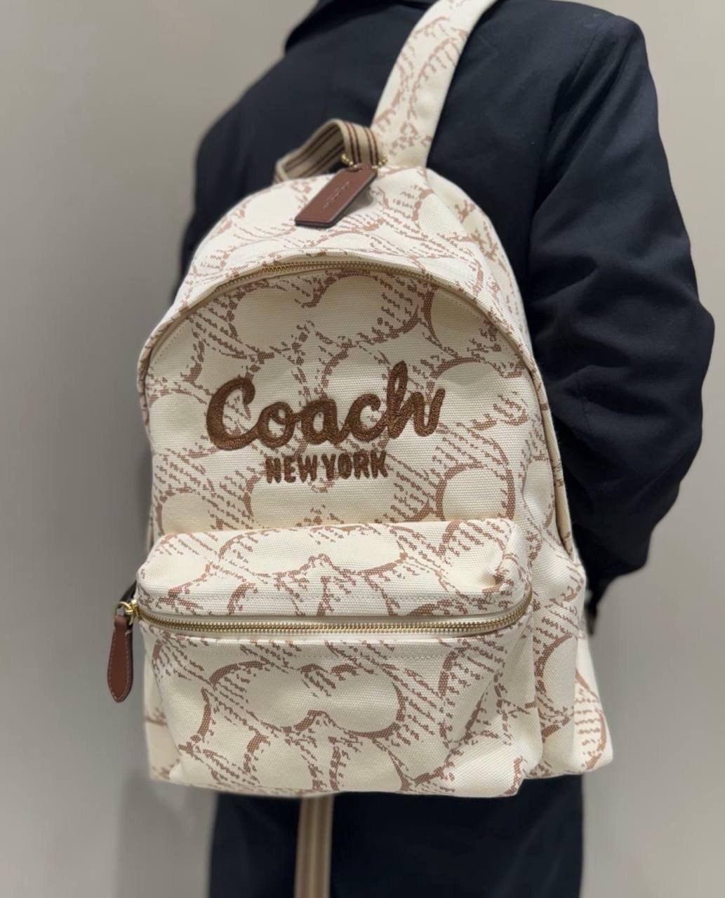 coach рюкзак,модные рюкзаки,модные рюкзаки рюкзак,сумки рюкзаки,женский рюкзак coach