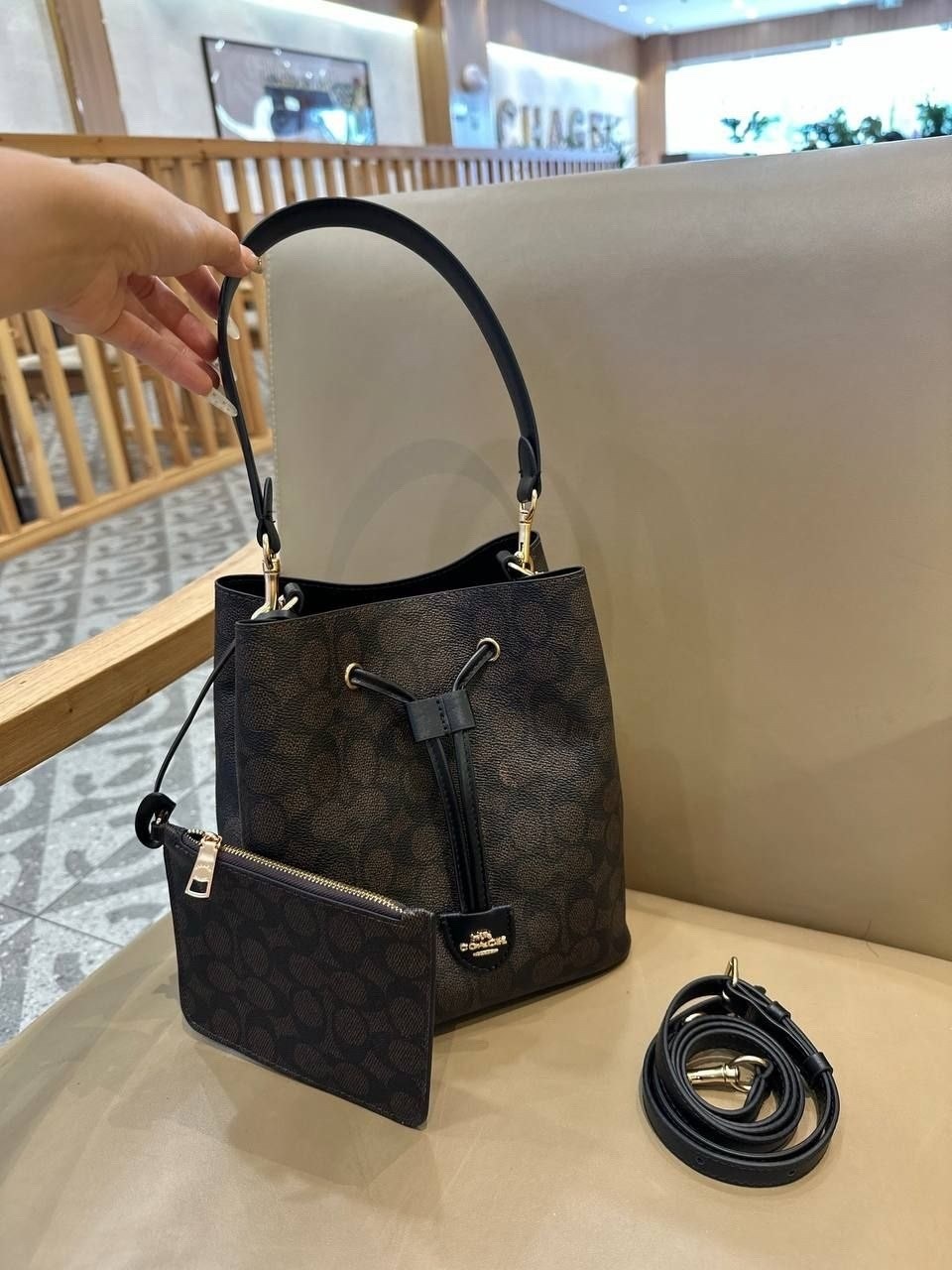 coach сумка ведро,сумка coach,сумка ведро коач,coach сумка женская,сумка на плечо ведро coach