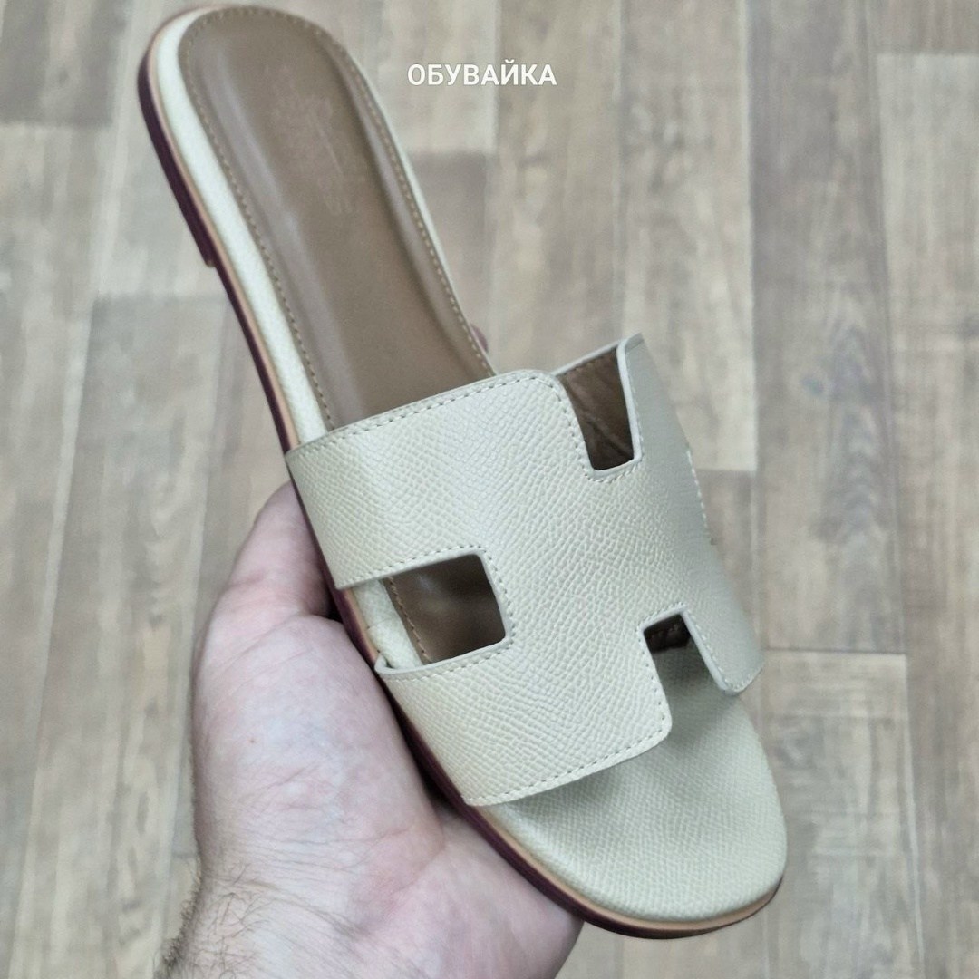 шлепанцы hermes,шлепки эрмес черные,шлепки хермес оран,шлепки гермес,тапки гермес мужские
