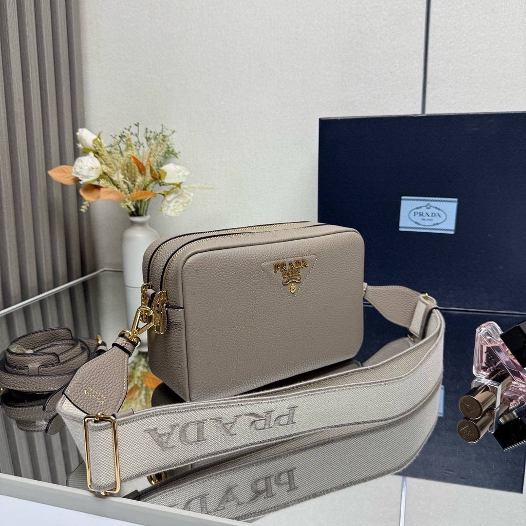 сумка prada женская,сумки prada,сумка на плечо prada prada,prada сумка на плечо,prada сумка кросс боди