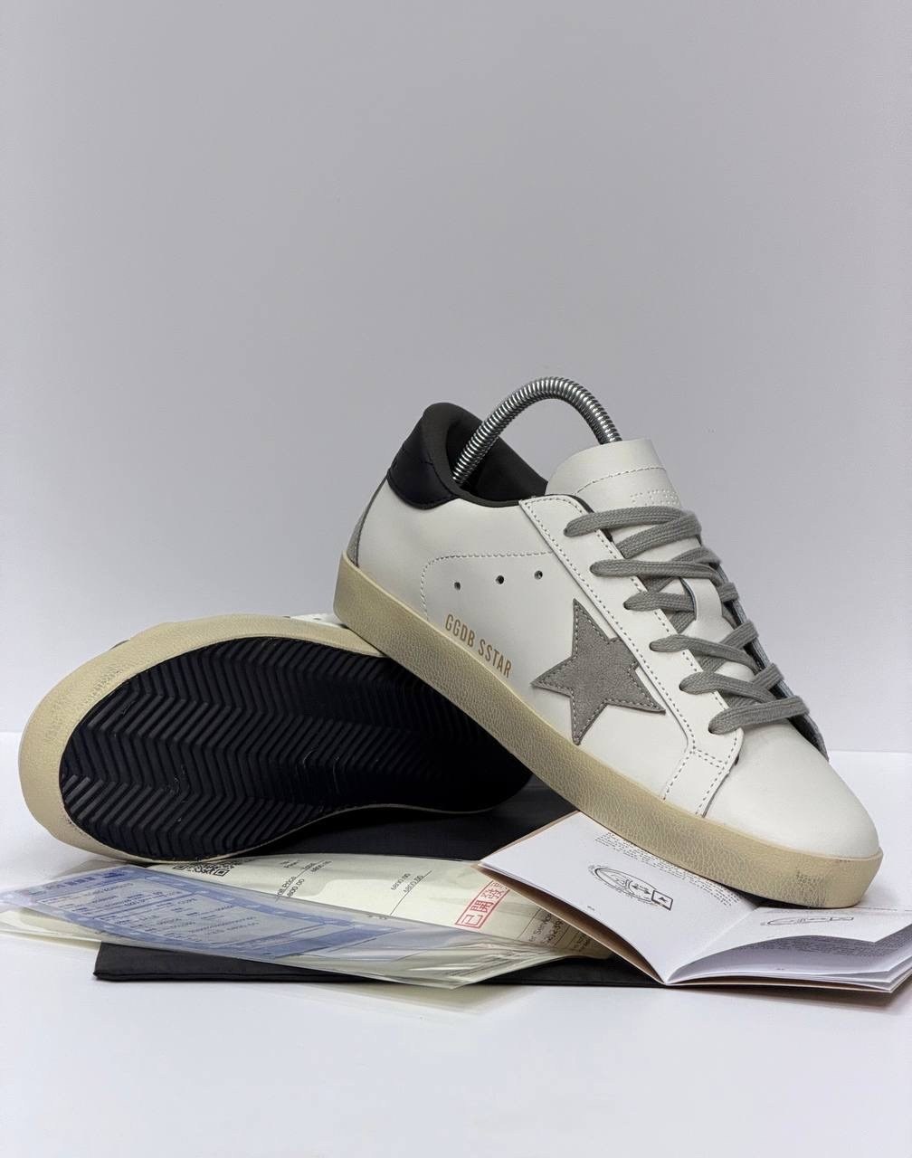 кроссовки golden goose,кеды golden goose,женские брендовые кроссовки кеды со звездой голден гус golden goose,,кожаные кроссовки golden goose super star