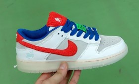 Кроссовки