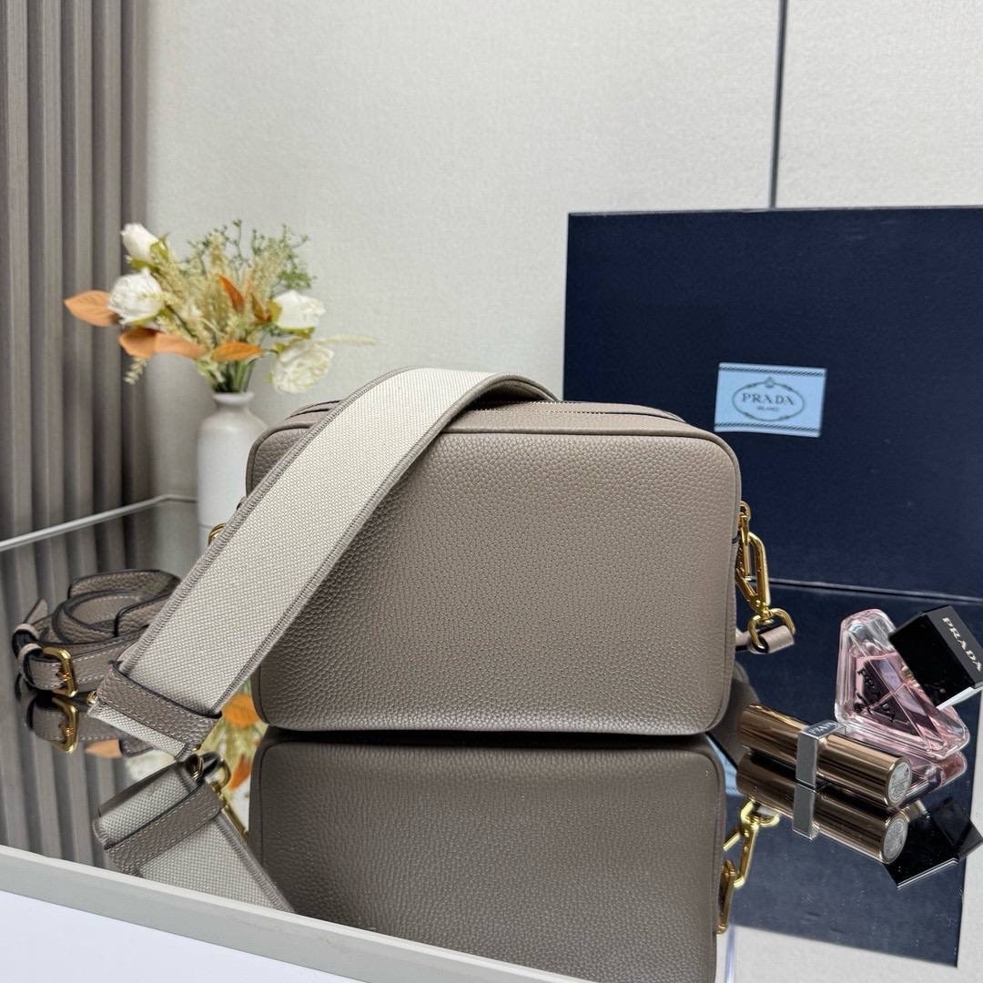 сумка prada женская,сумки prada,сумка на плечо prada prada,prada сумка на плечо,prada сумка кросс боди