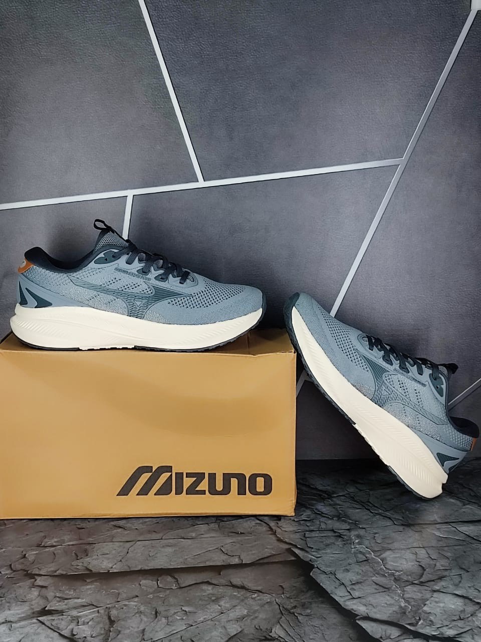 кроссовки,кроссовки mizuno,кроссовки повседневные,lining кроссовки,кроссовки низкие