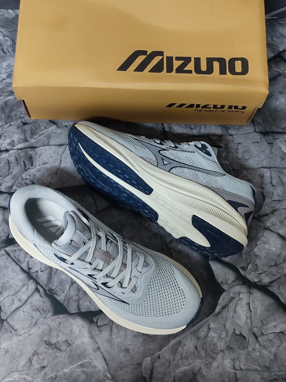 кроссовки,кроссовки mizuno,кроссовки повседневные,lining кроссовки,кроссовки низкие