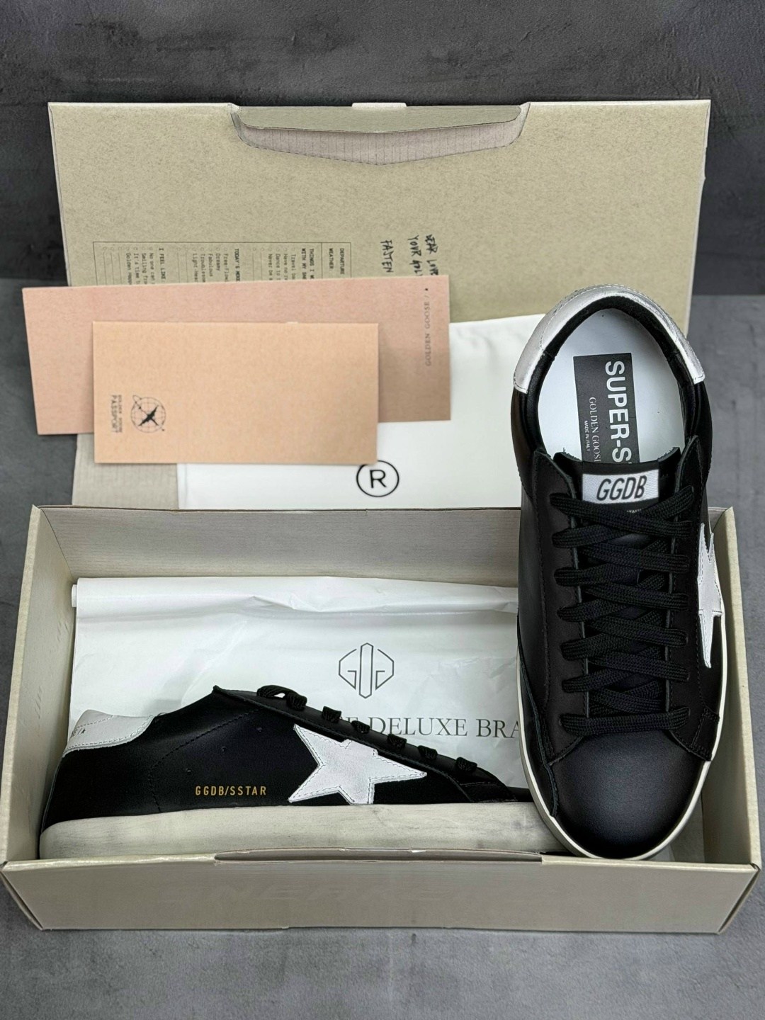 кроссовки golden goose,кроссовки golden goose superstar distressed black silver,кроссовки golden goose super-star со звездой черный,кроссовки golden goose superstar black white,кеды golden goose