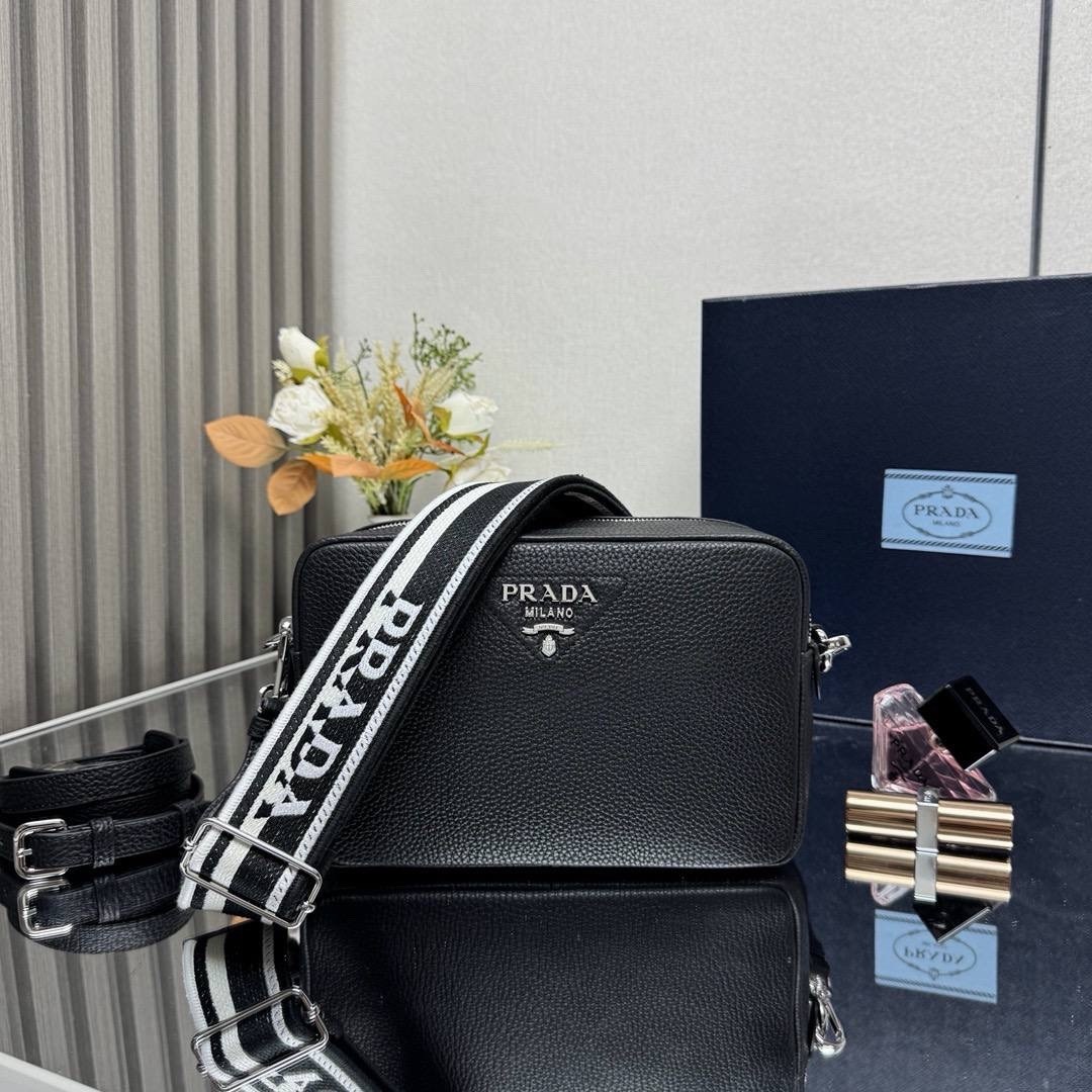 сумки prada,prada сумка на плечо,женская сумка prada,сумка prada через плечо,prada сумка на плечо кросс боди