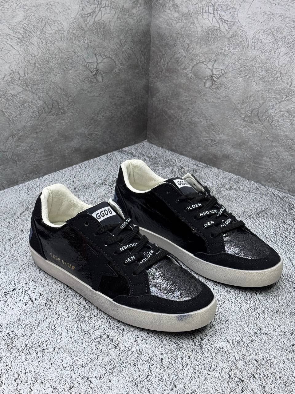 ,кроссовки golden goose,кеды голден гус,кроссовки со звездами,кеды golden goose