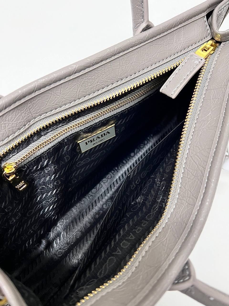 женская сумка prada,сумка prada,сумка,сумка prada натуральная кожа 38х24,модная сумка