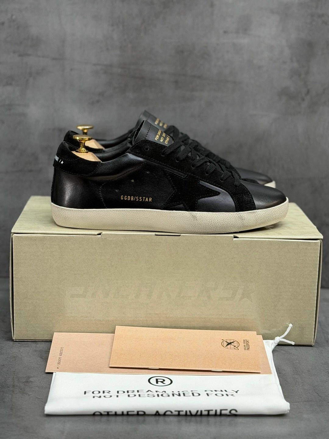 кроссовки golden goose,кеды женские golden goose super star черные 41 eu,кеды golden goose,кеды hi star golden goose черный,