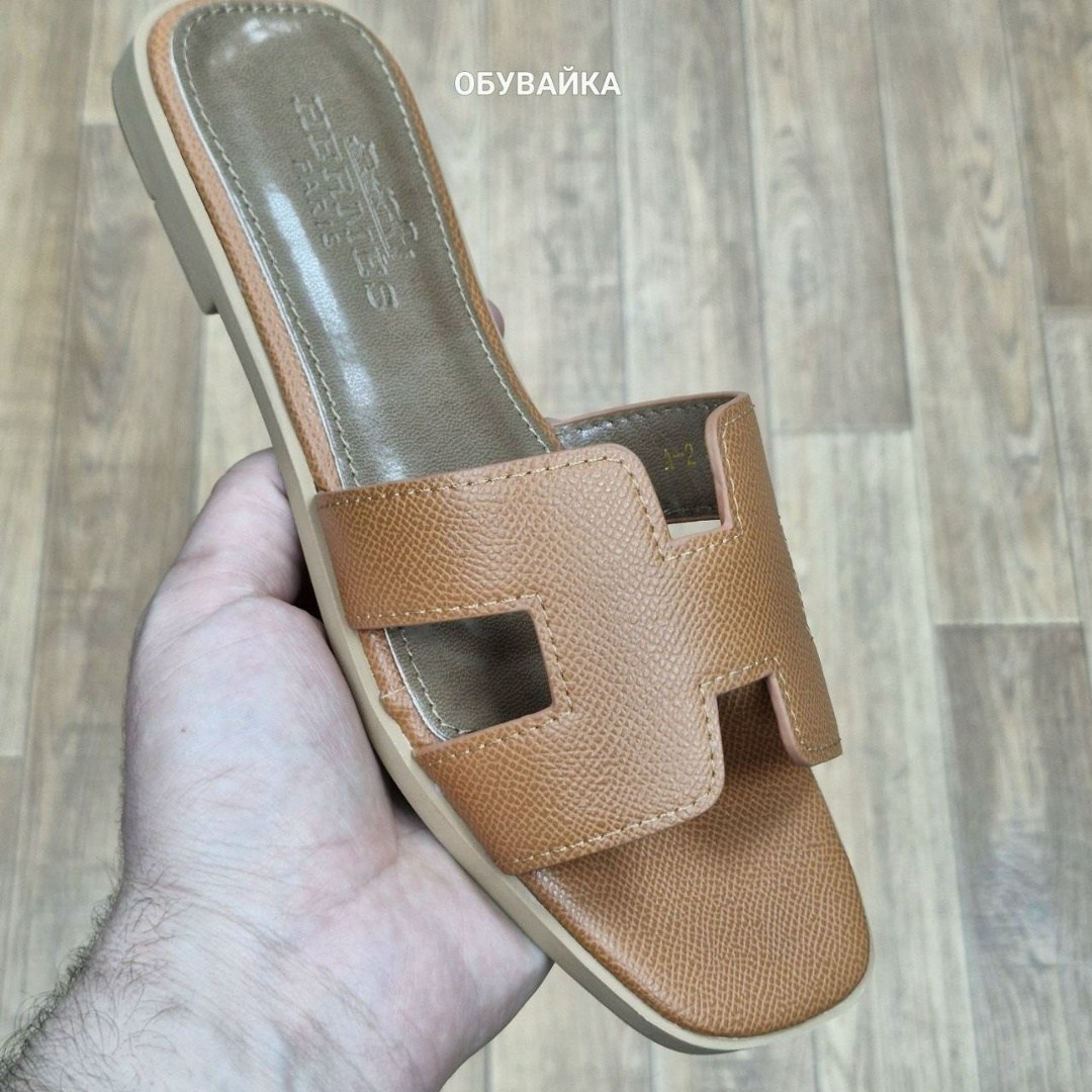 шлепанцы hermes,шлепки эрмес черные,шлепки хермес оран,шлепки гермес,тапки гермес мужские