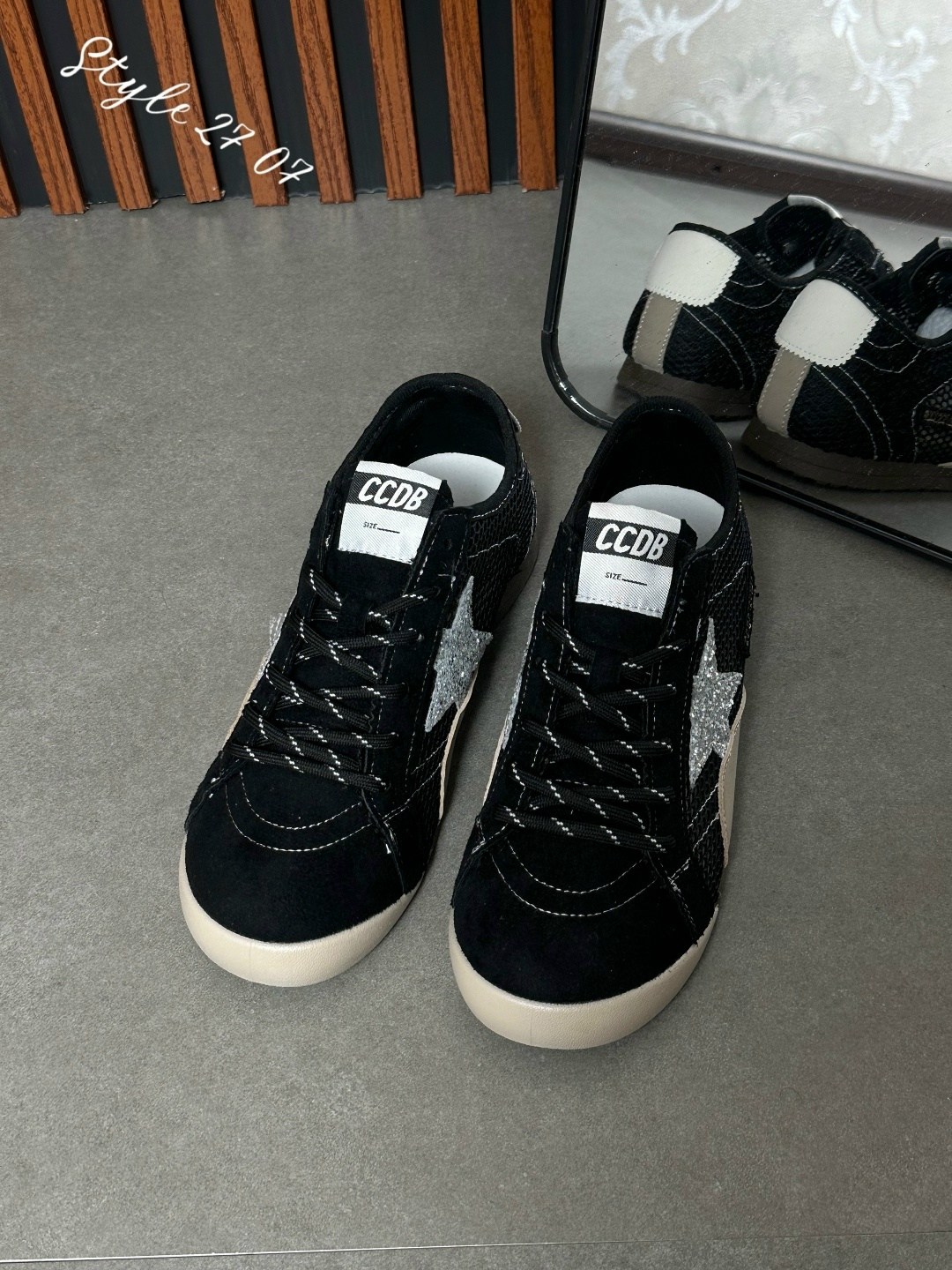 ,golden goose кроссовки super-star коричневый,кеды golden goose,кроссовки golden goose,женская