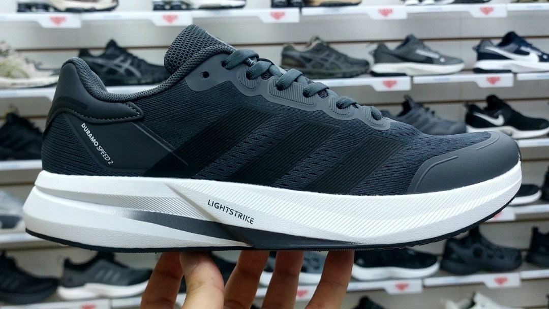 кроссовки мужские adidas,кроссовки adidas,мужские кроссовки adidas ozelia,кроссовки adidas adidas,оригинальные кроссовки adidas