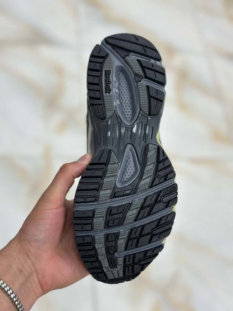 reebok premier road ultra,кроссовки premier road ultra reebok ltd серый,кроссовки reebok premier,кроссовки reebok,reebok premier road plus vi